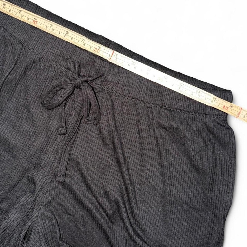 Black Sleepwear Shorts With Button Front and Drawstring Waist Size Large - Picture 4 of 5